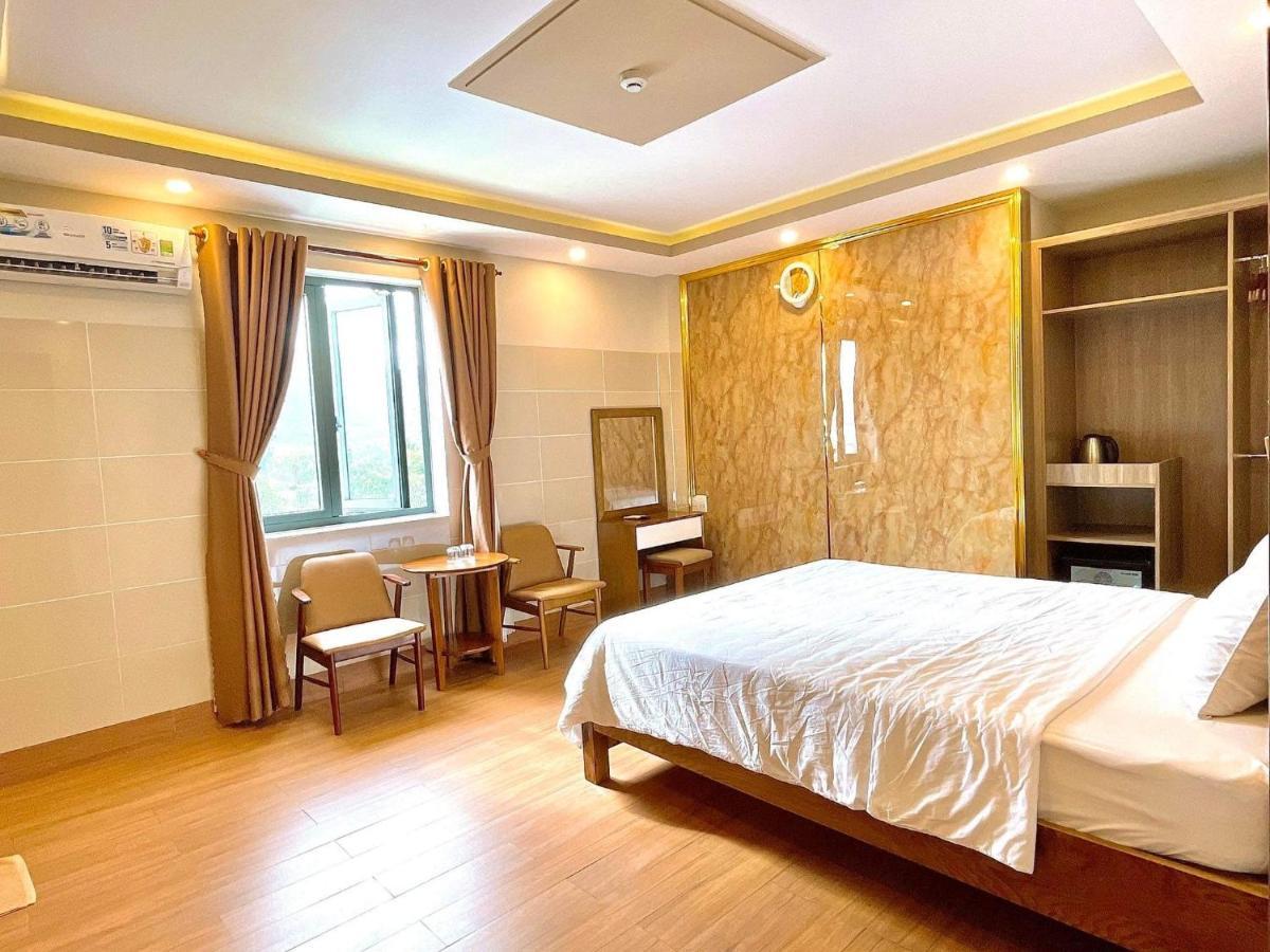 Hotel Minh Thang 2 Chi Khu Co Ong ภายนอก รูปภาพ